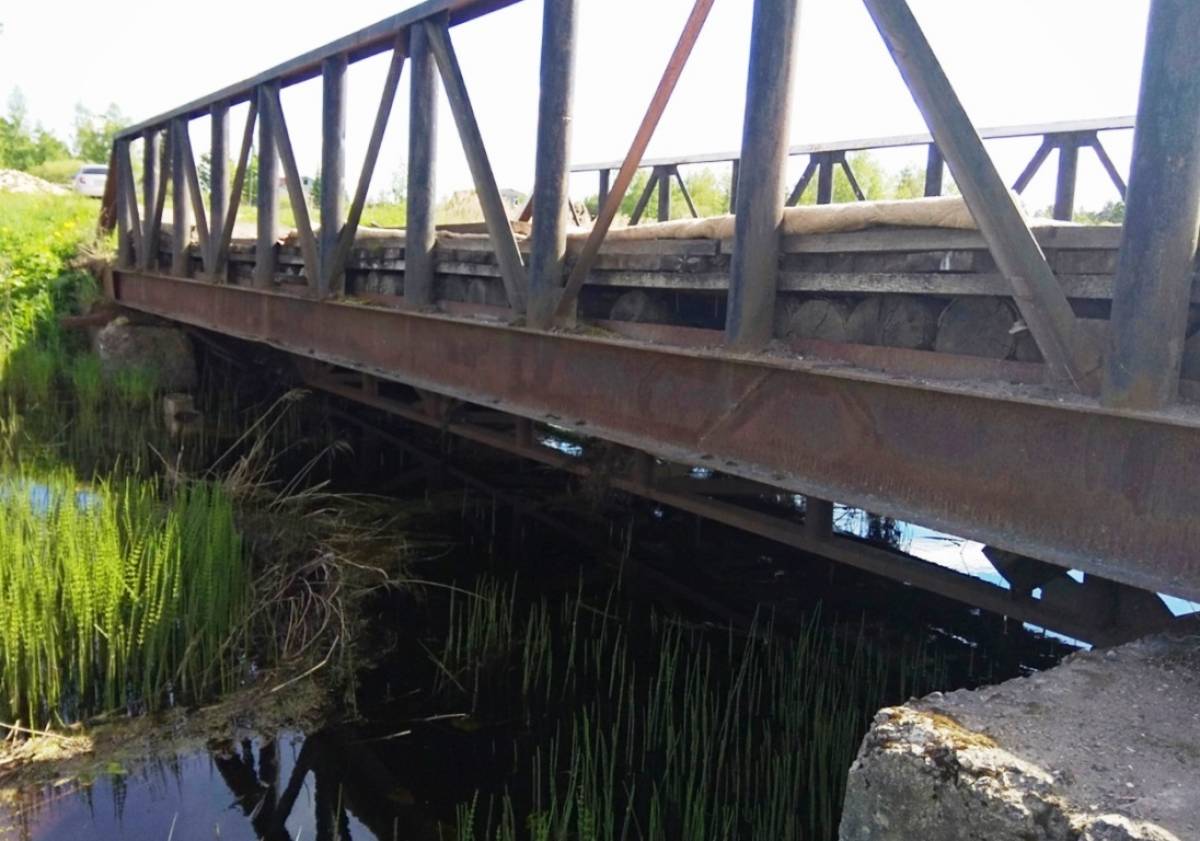 Мост через реку Доброха реконструируют в Чудовском округе