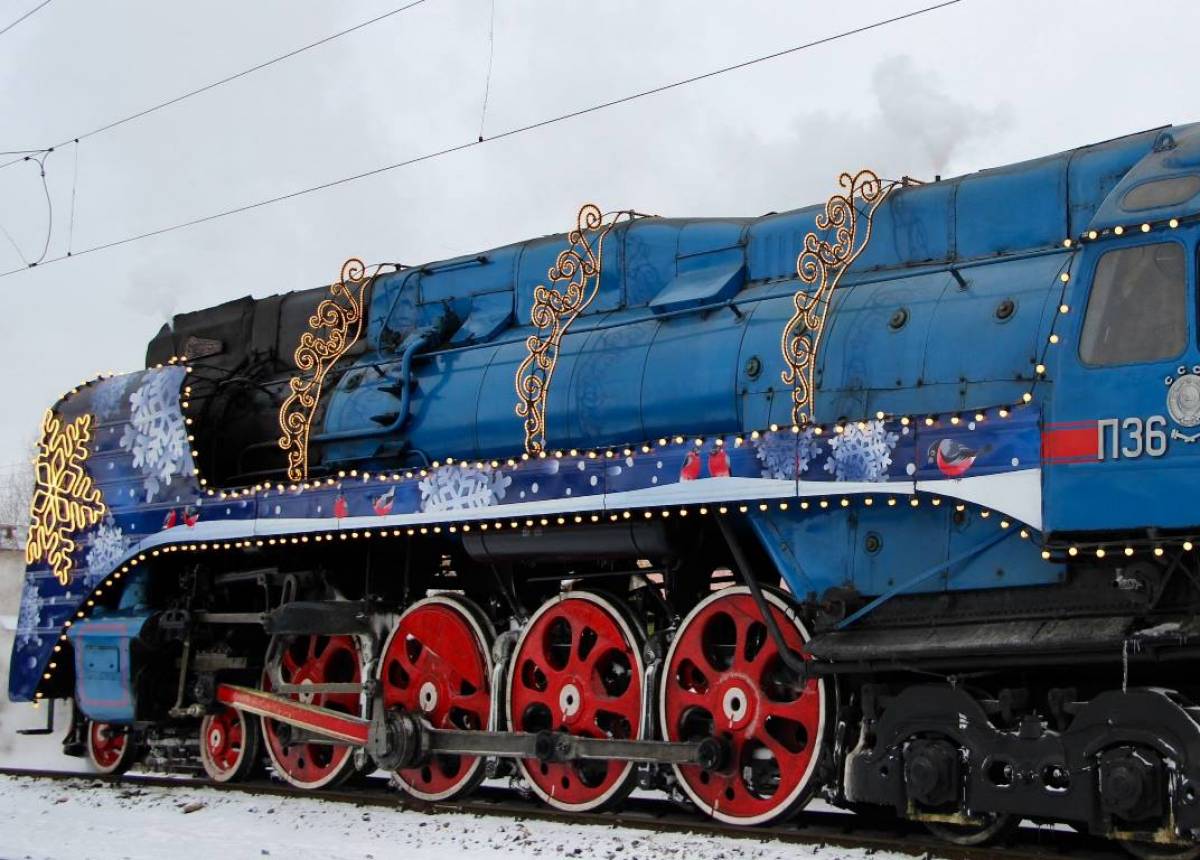 Сказочный поезд Деда Мороза прибудет в Великий Новгород и Чудово