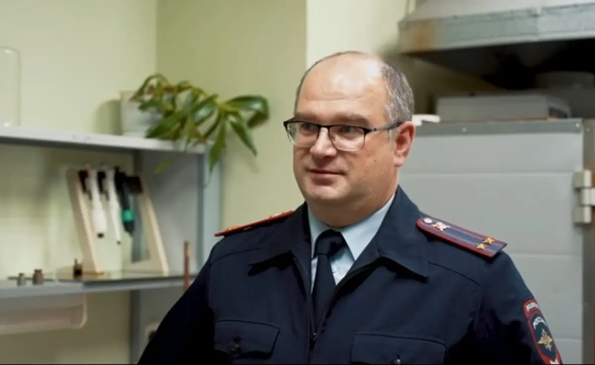 В День полиции Александр Дронов рассказал об экспертах-криминалистах