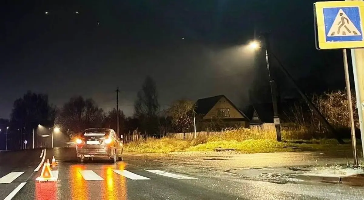 Два очень похожих ДТП с разницей в 45 минут зафиксировали в Новгородской области