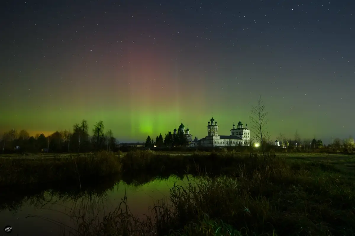 Одно из самых сильных полярных сияний за десять лет наблюдалось сегодня