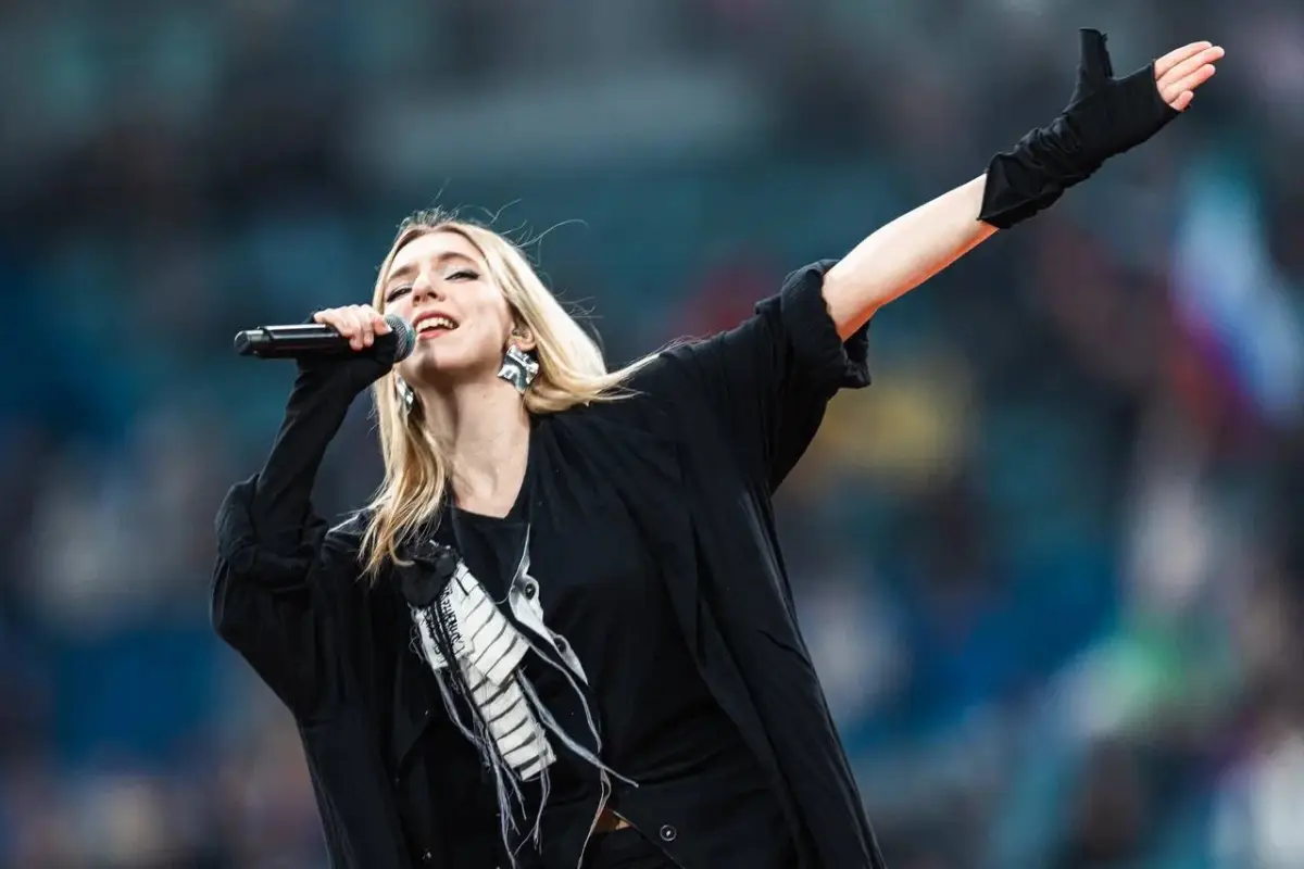 Певица Марфа поделилась подробностями выступления на матче Россия – Чили