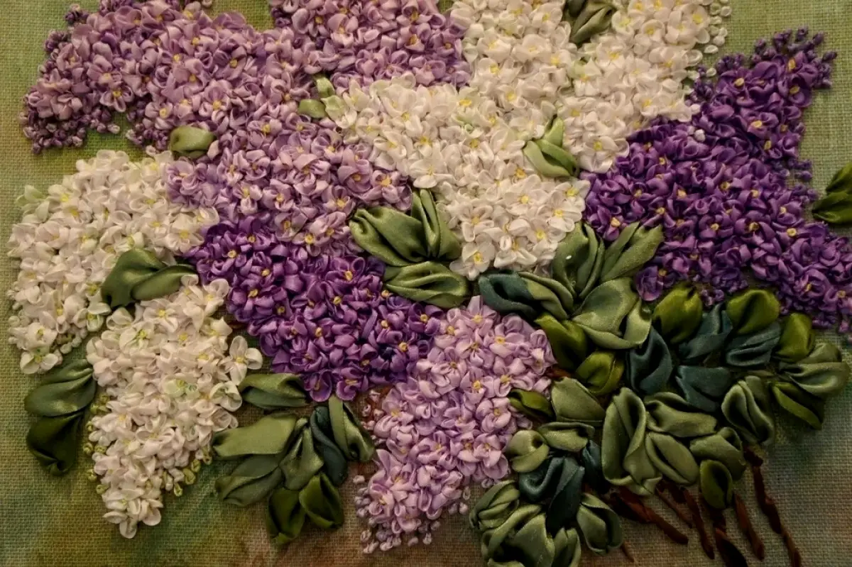 Сегодня в Новгородском областном ДНТ откроется невероятно красивая выставка