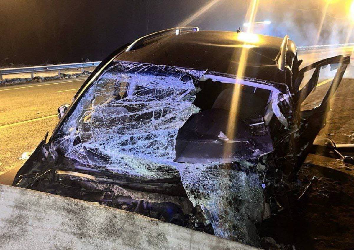 На Валдае погибла женщина-водитель, выехав на встречку