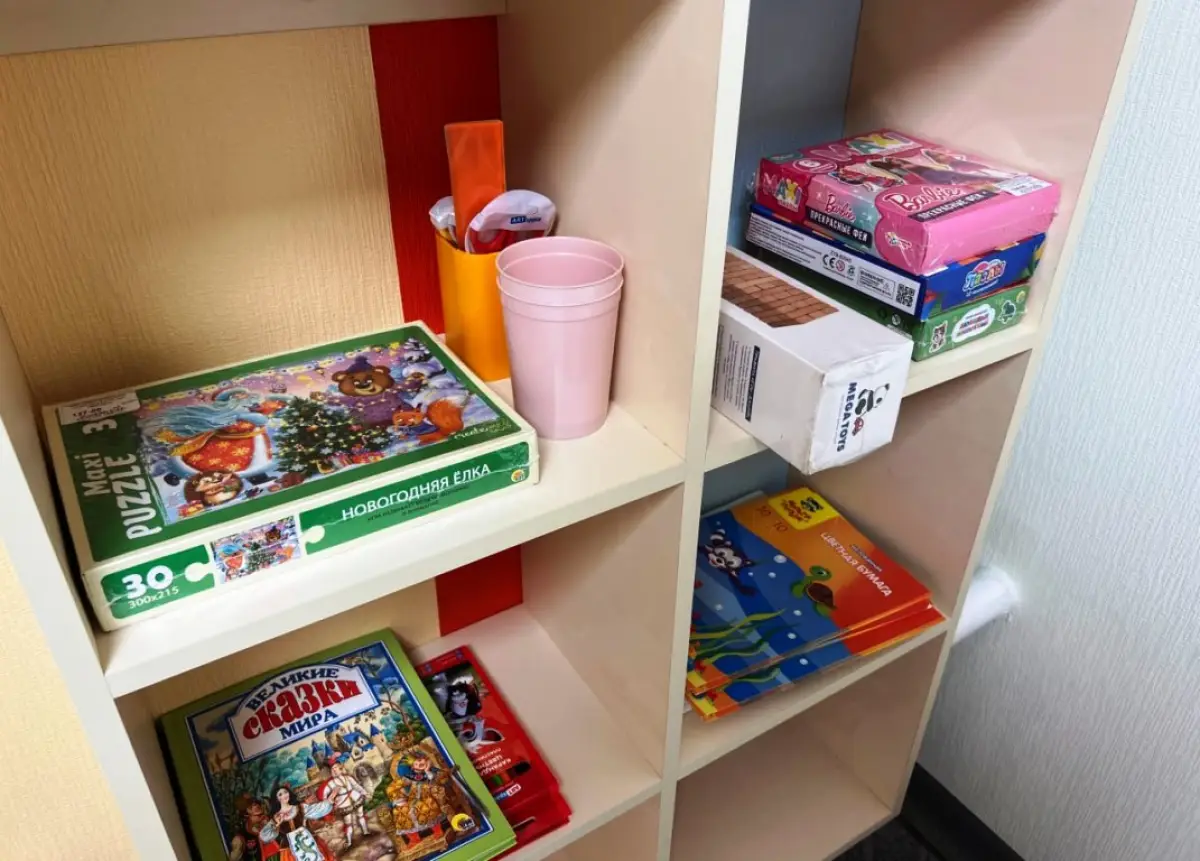 В Новгородской областной больнице появилась комната для детей медработников