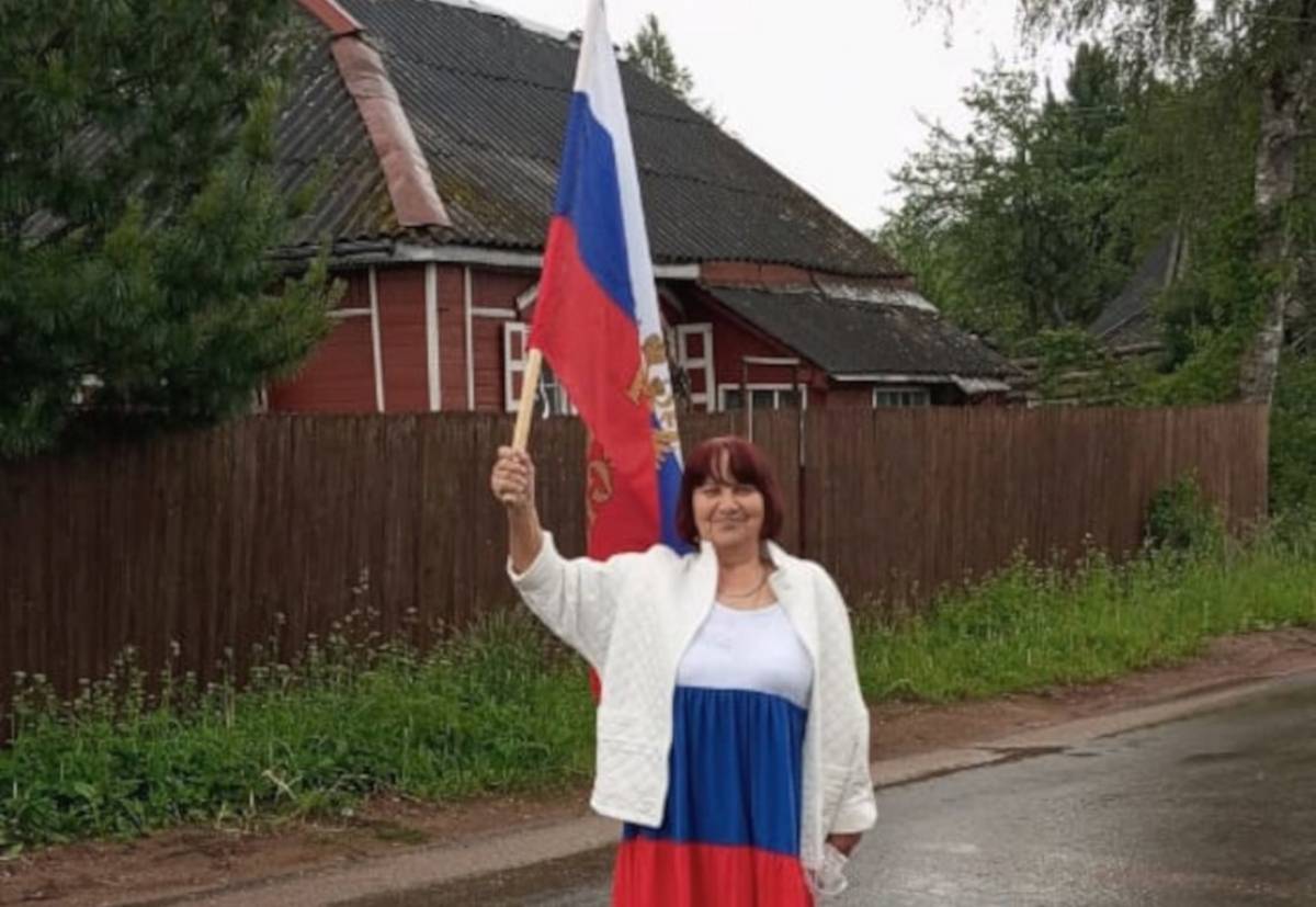 75-летняя Татьяна Орлова из Окуловки показывает всем пример активной жизни