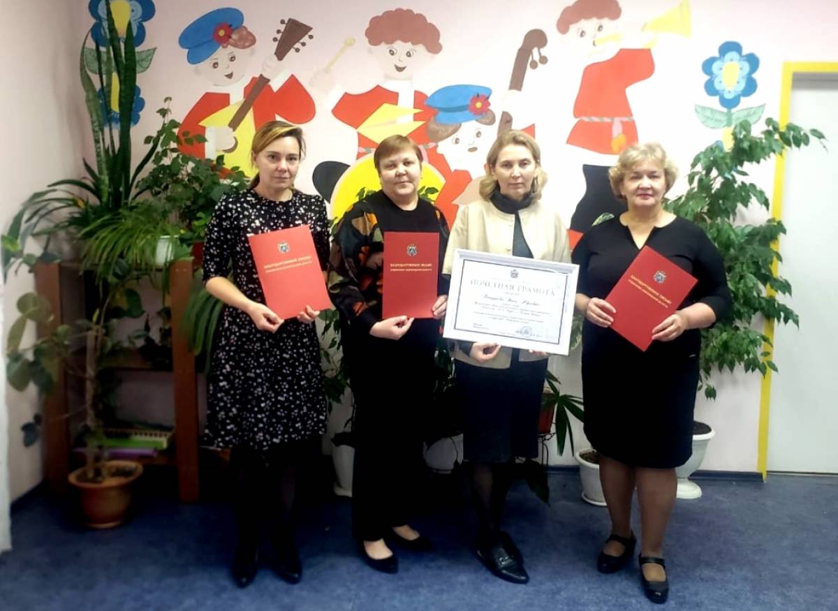 Ольга Толмачёва, Вера Серд, Нина Патрукова, Мария Степанова (слева направо)