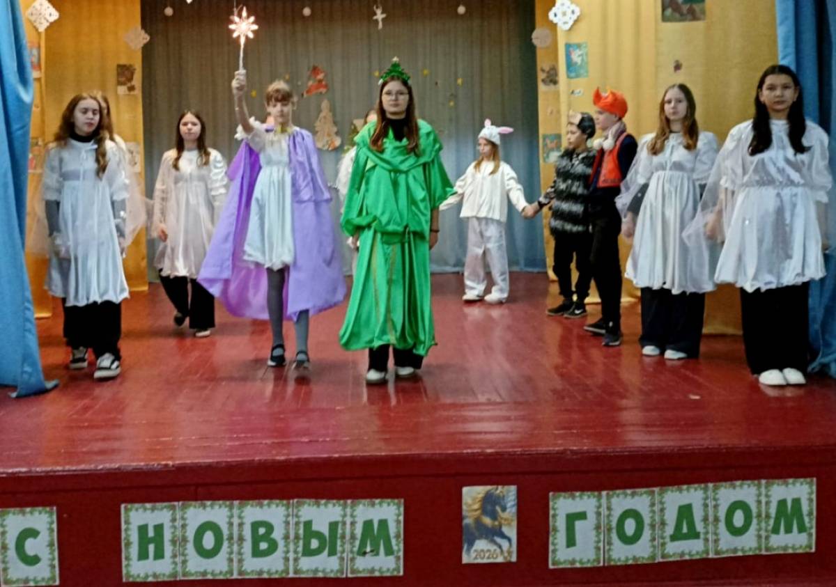 Юные угловские артисты подготовили театрализованные представления