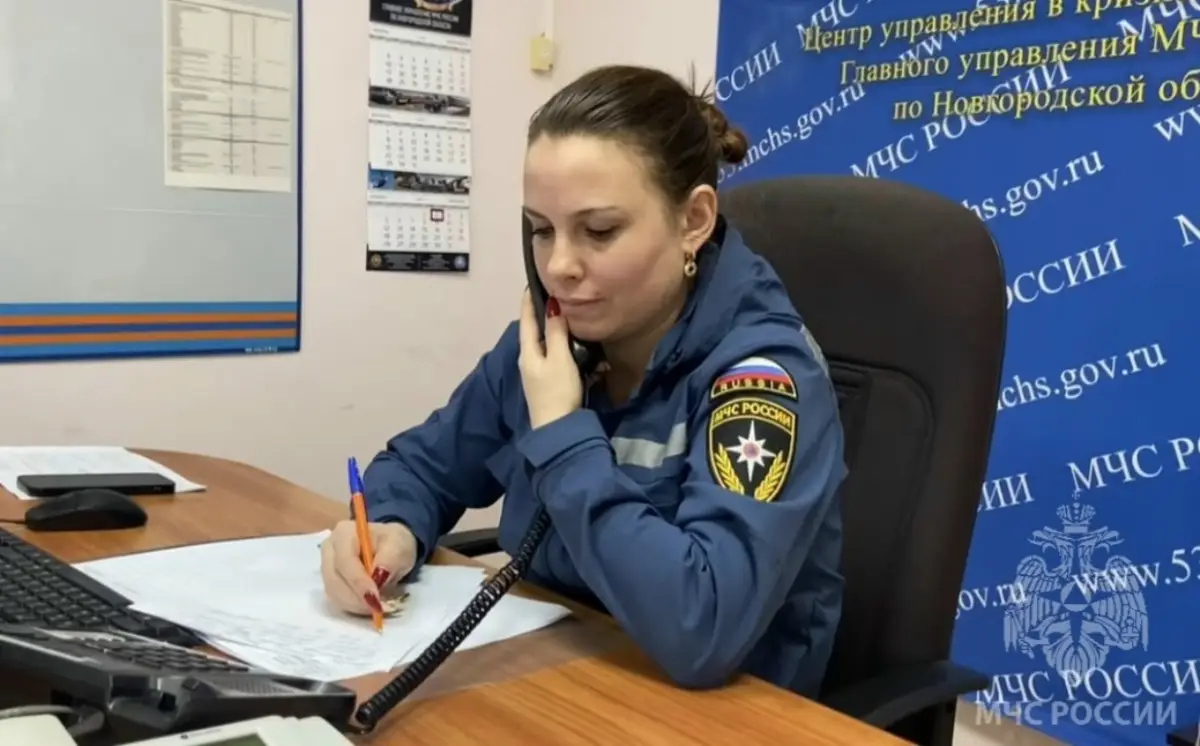 Количество звонков на телефон ГУ МЧС России по Новгородской области сократилось