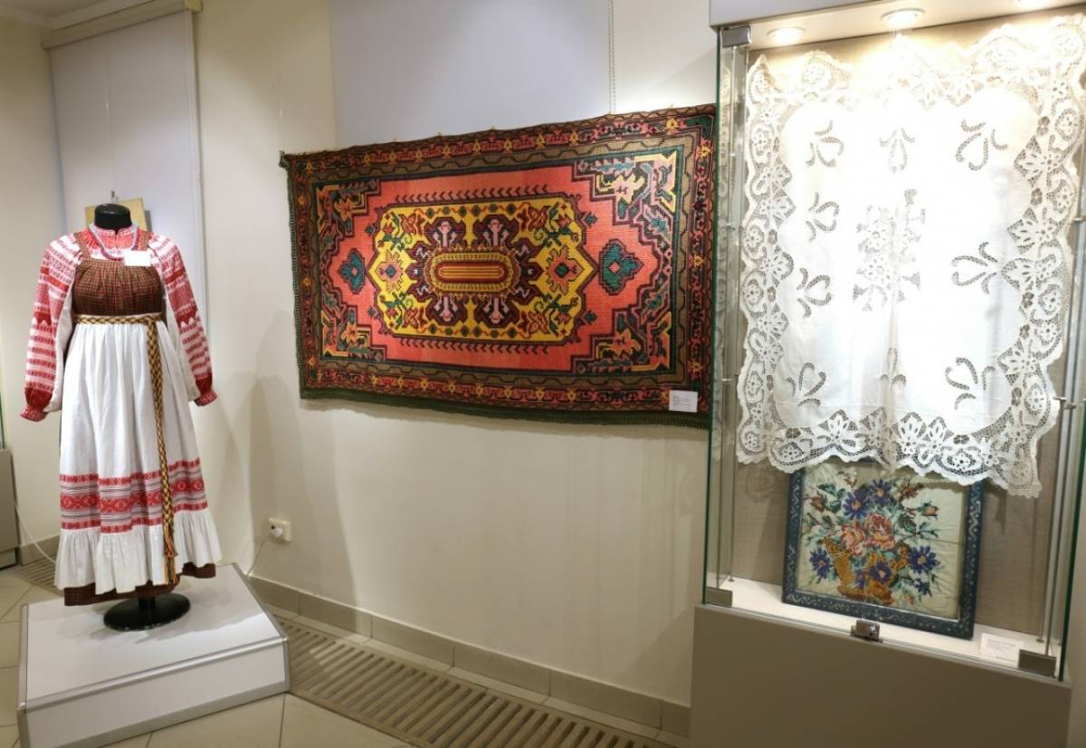 Рукодельницы из округов Новгородской области расскажут о секретах вышивки