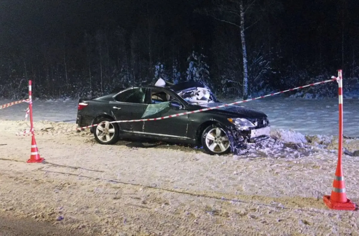 В Чудовском округе погибла девушка-водитель праворульного «Лексуса»