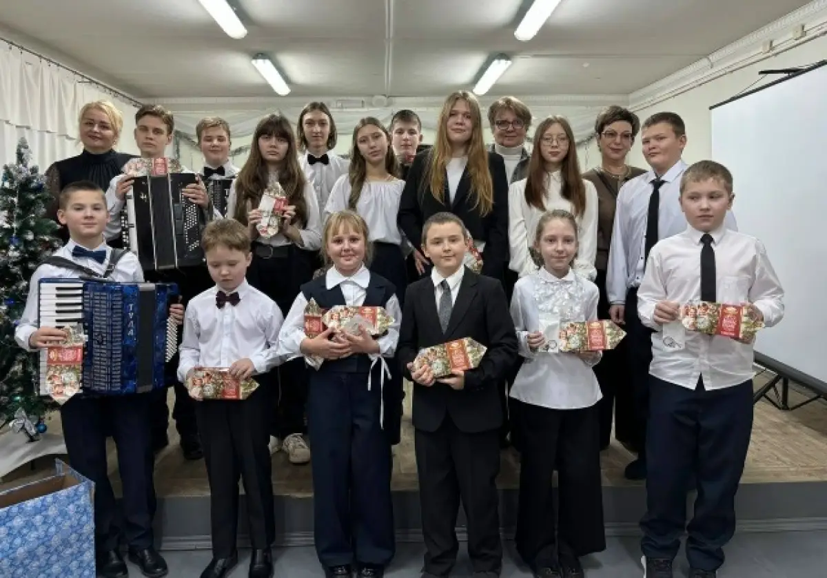 В Парфинской ДШИ прозвучала «Симфония успеха»