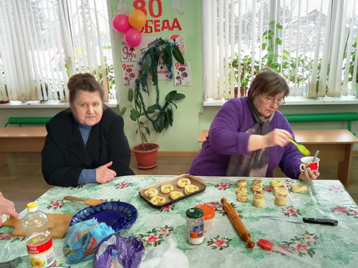 В деревне Славитино Волотовского округа уже восемь лет работает клуб «Хозяюшки»