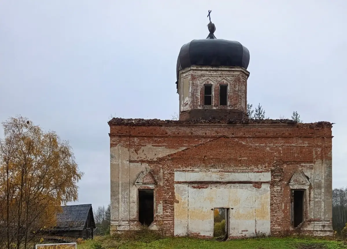 На встрече в Хвойнинском музее обсудили судьбу храма в деревне Кушавера