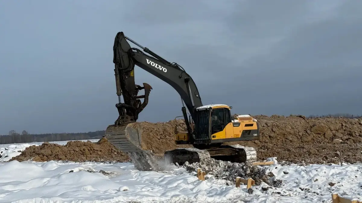 В Батецком округе началось строительство фермы