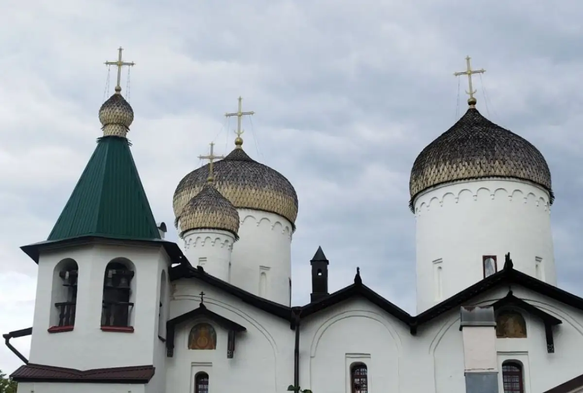 Стали известно время и место прощания с наркологом Владимиром Стрельцовым