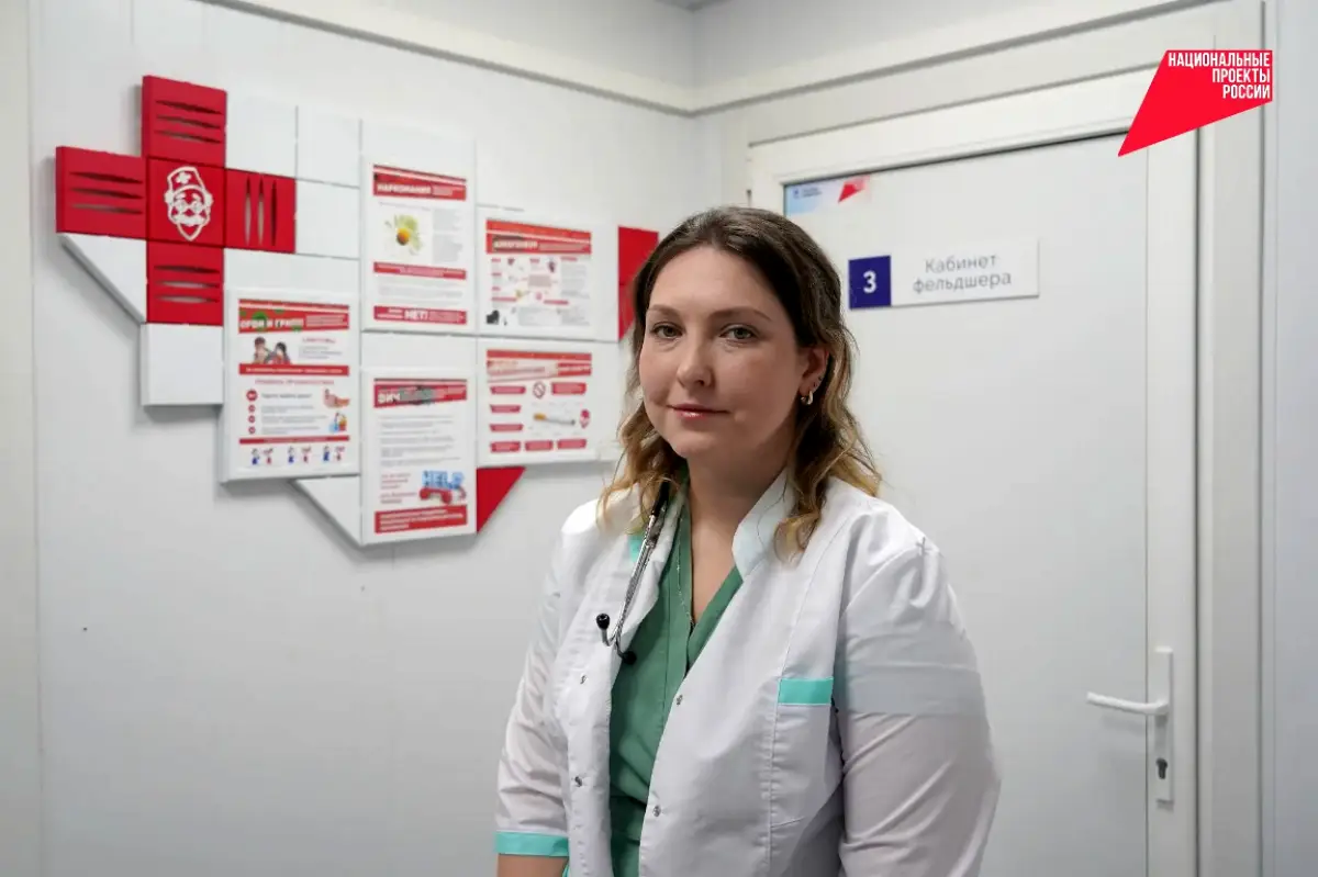 Сотни жителей Новгородского округа — пациенты фельдшера Вероники Коржуевой