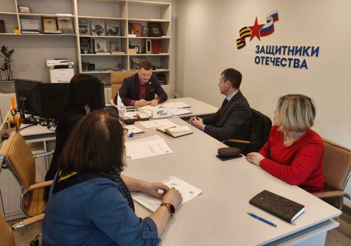 Новгородские ветераны СВО смогут начать аграрный бизнес с помощью гранта