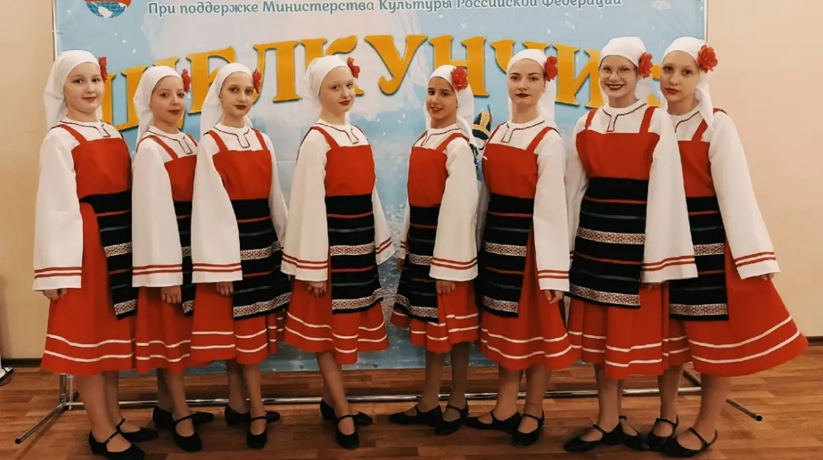 Воспитанницы Пестовской ДШИ блистали на всероссийском конкурсе