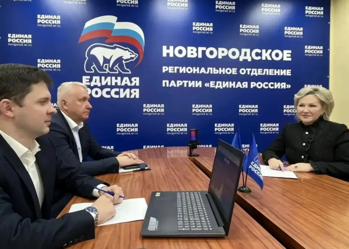 Елена Писарева и Олег Стрыгин подали документы на участие в ПГ