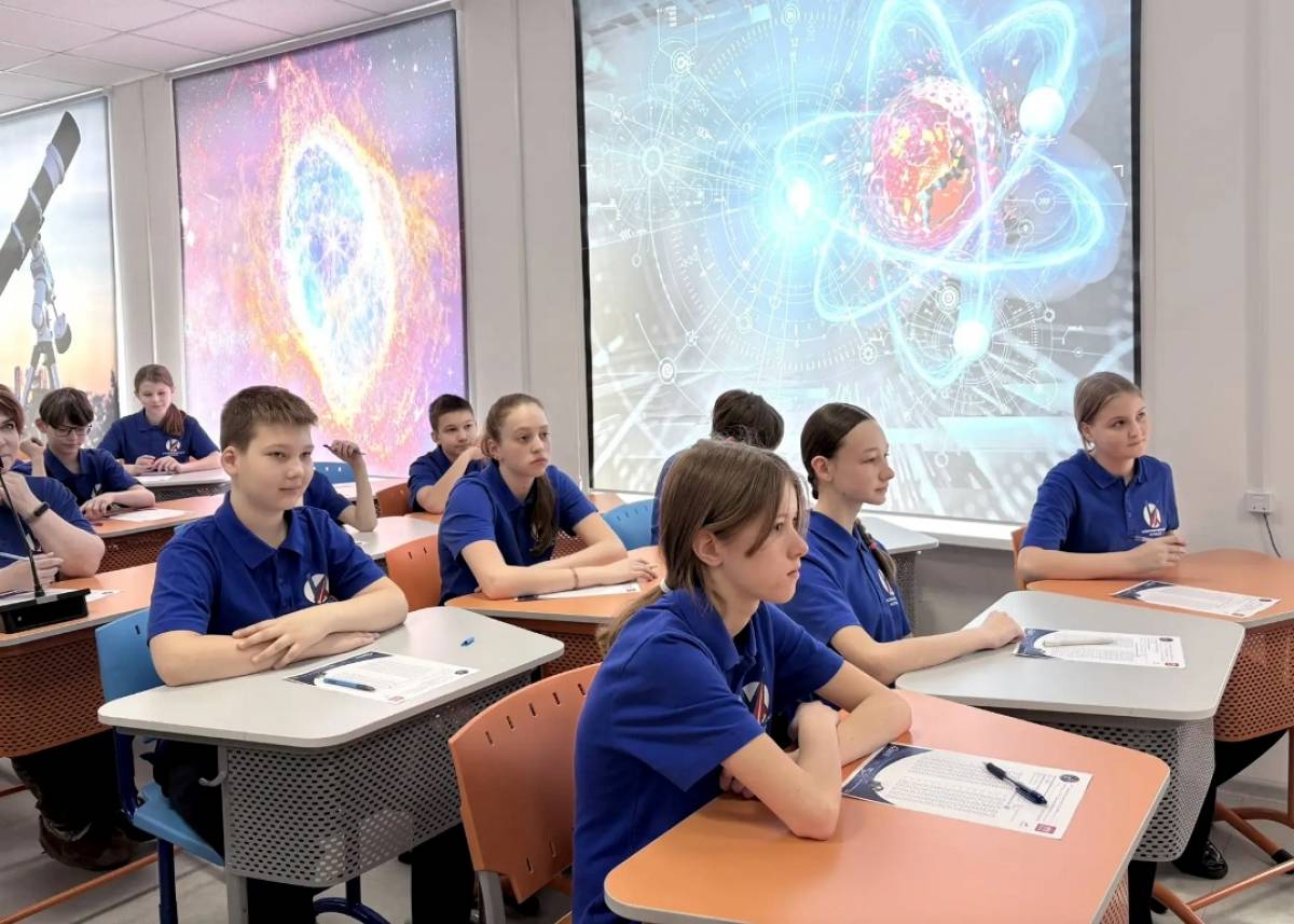 В Великом Новгороде провели Всероссийский космический диктант