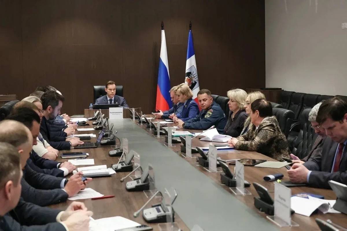 Энергетикам предстоит вернуть свет ещё почти 6,5 тысячам жителей Новгородчины