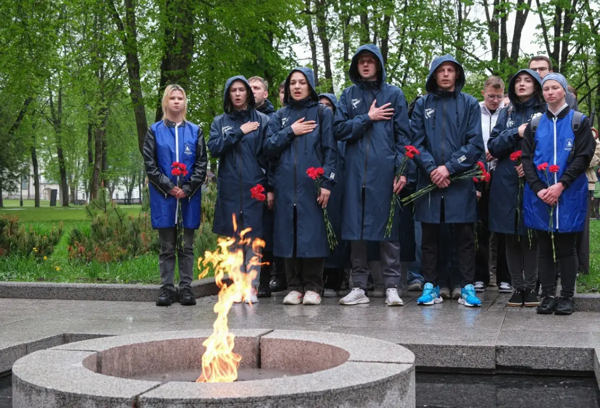 Участники патриотической экспедиции «Код Непокорённых» посетили Великий Новгород