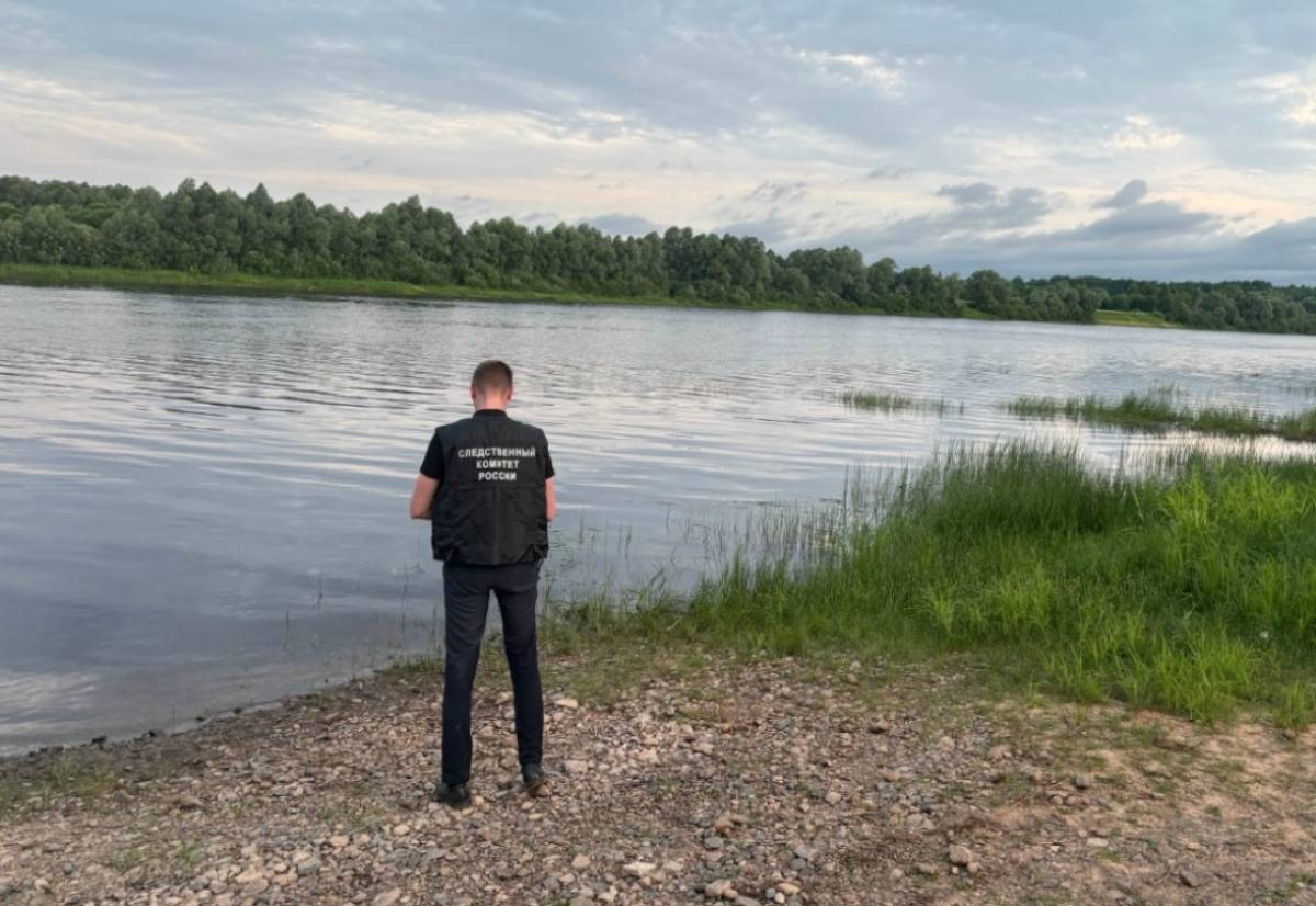 На реке Ловать в Парфинском округе утонул мужчина