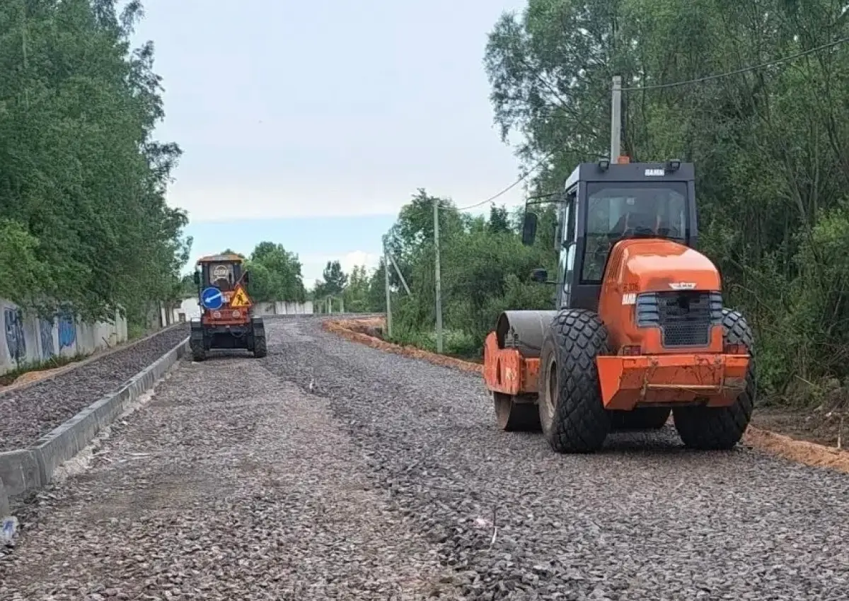 Готовность дороги к аэродрому «Кречевицы» составляет 50%