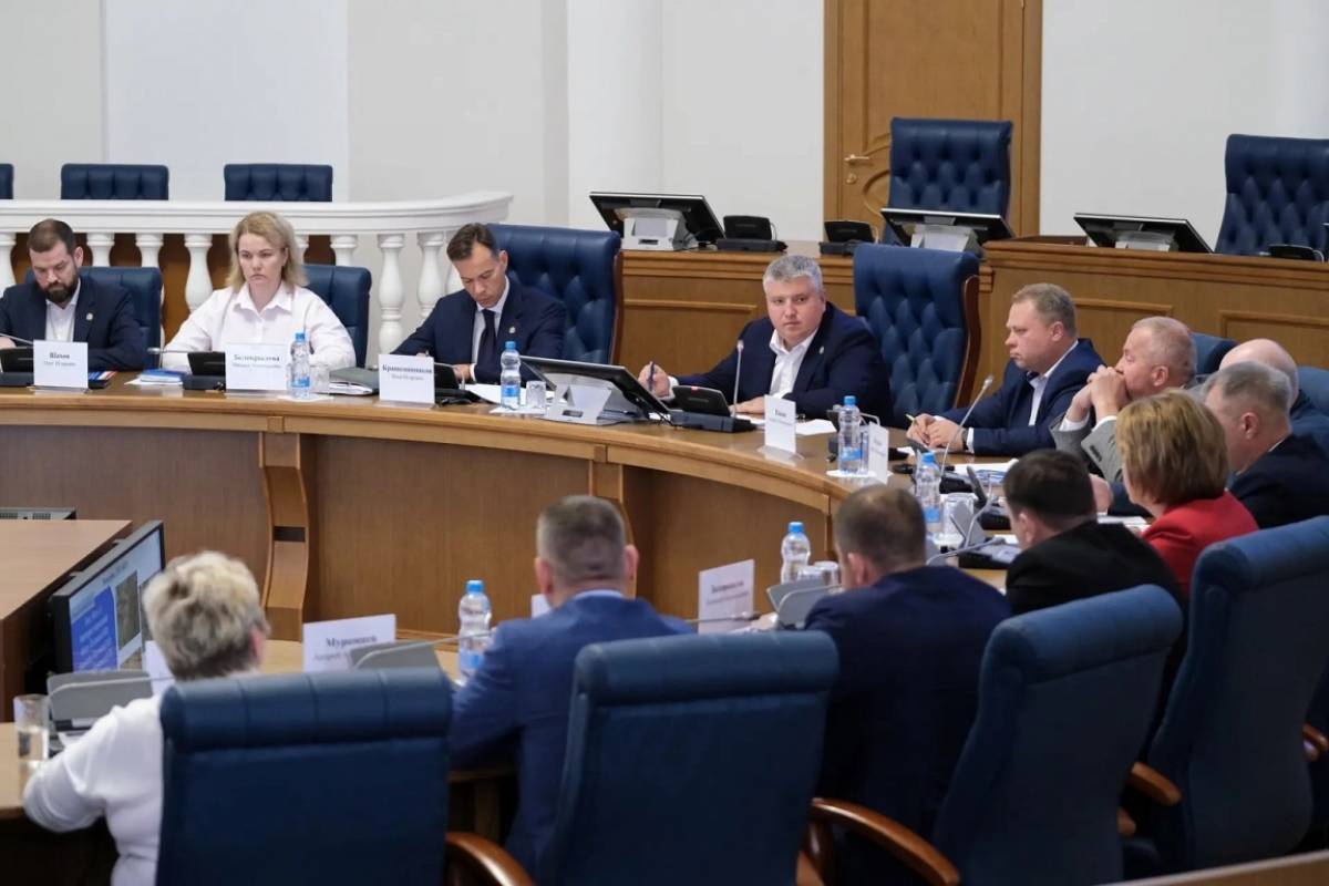 Фото пресс-центра правительства Новгородской области
