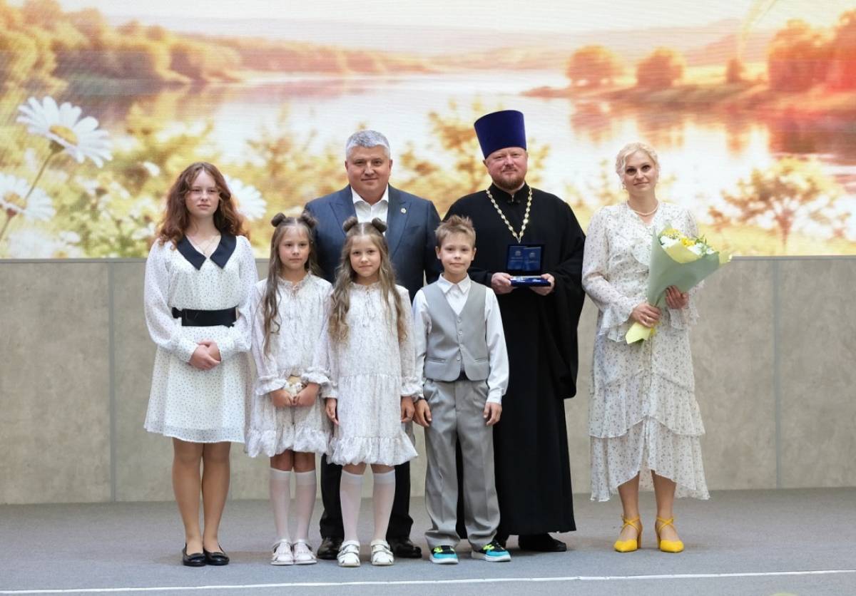 Фотографии пресс-центра правительства Новгородской области