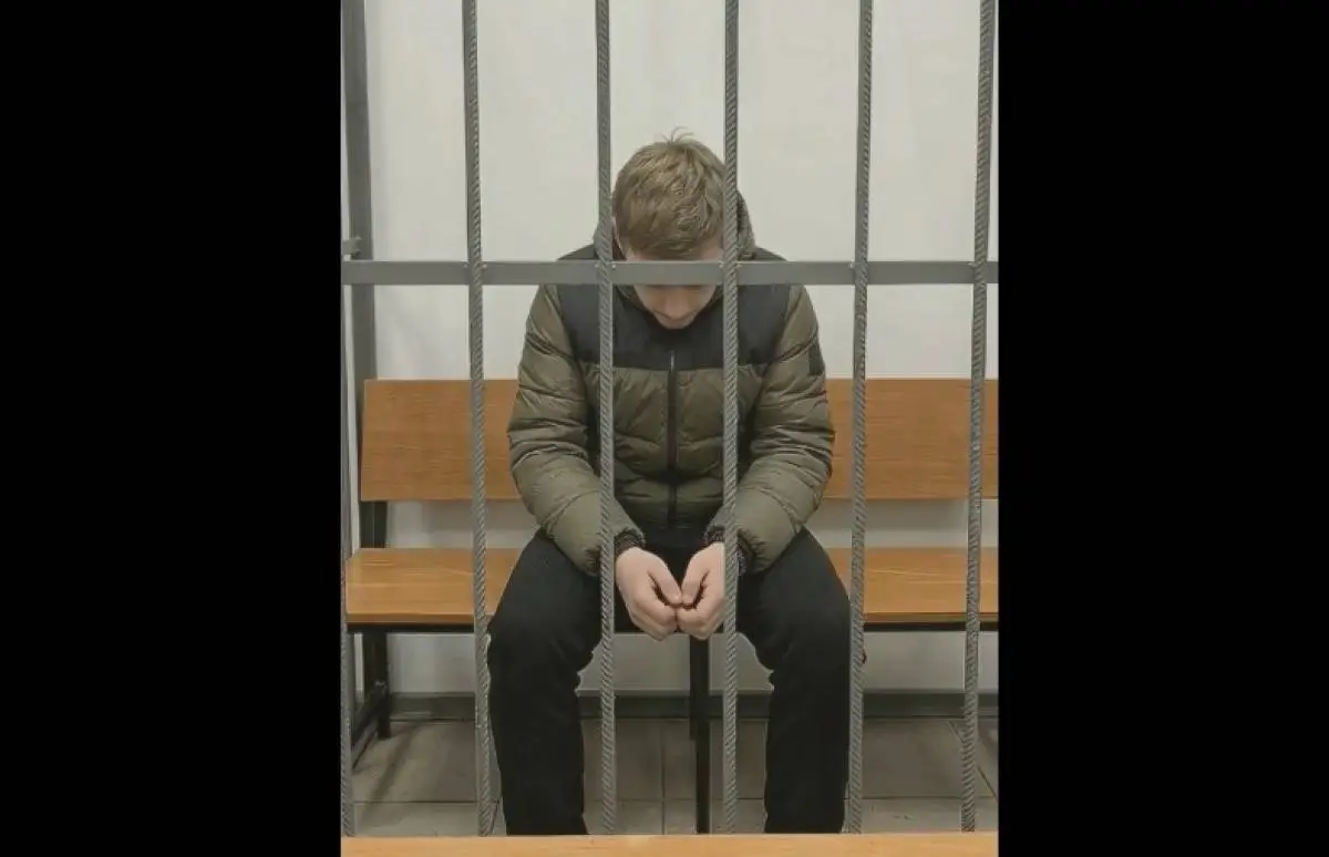 Желание заработать лёгкие деньги может сломать подростку жизнь