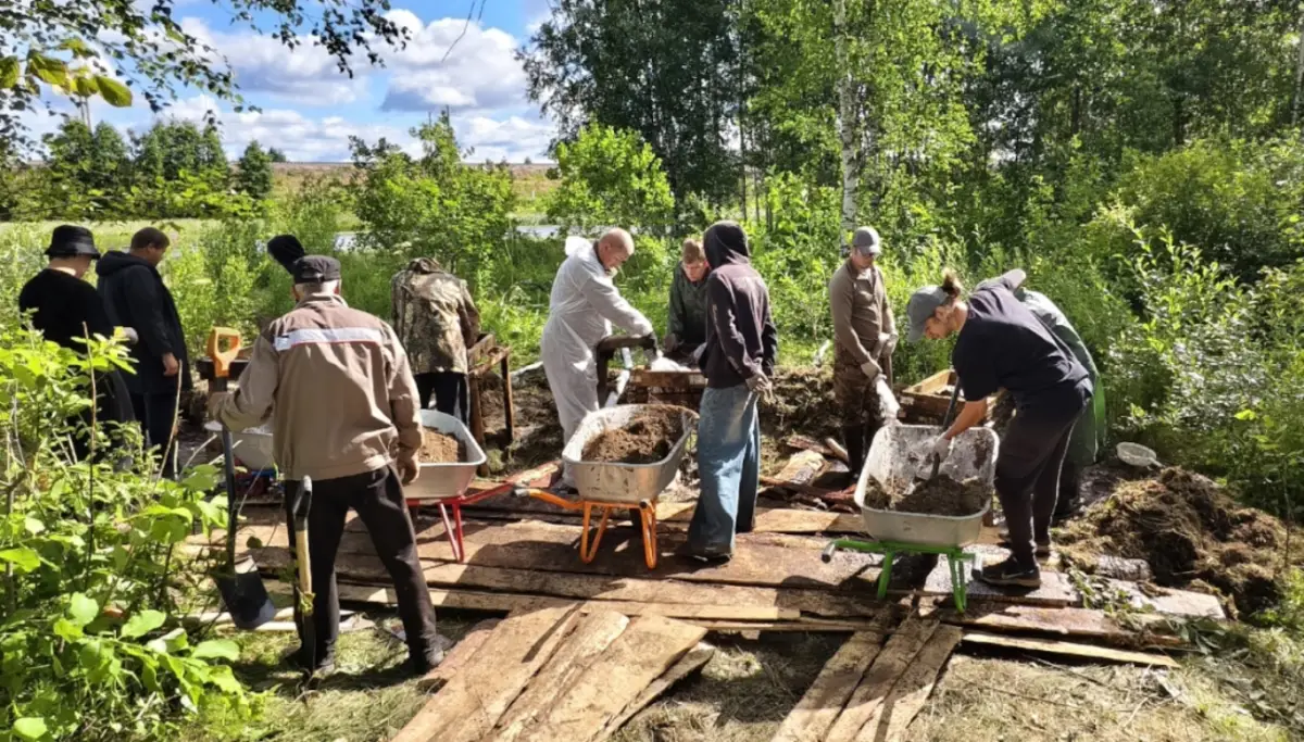 Под Окуловкой ведутся археологические раскопки