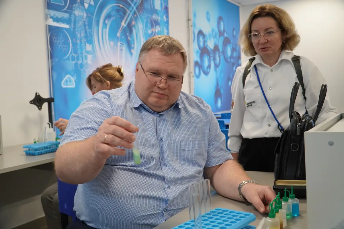 Областной родительский форум собрал участников из всех округов Новгородчины