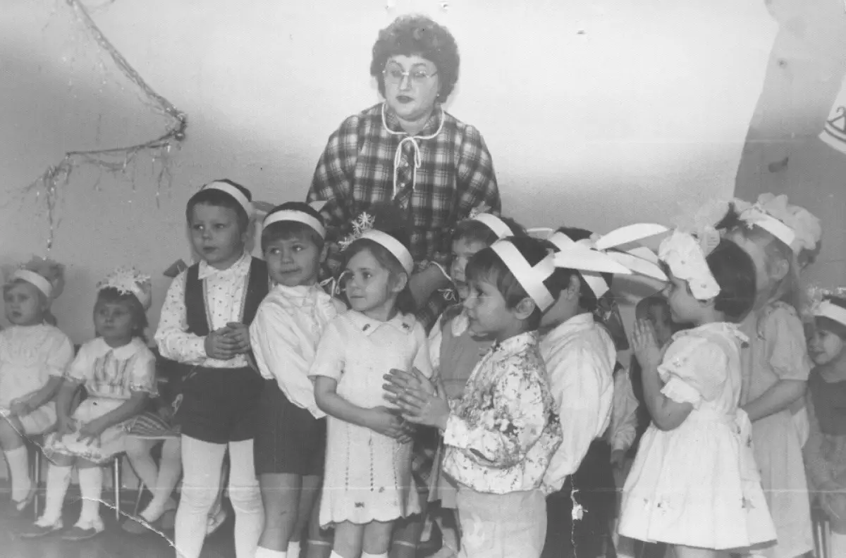 Более 30 лет отработала воспитателем Ольга Каменская из Сольцов