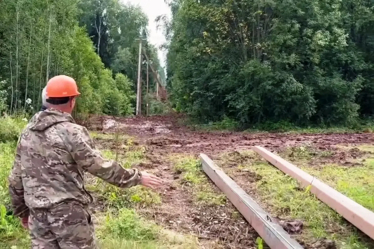 Энергетики продолжают повышать надёжность электроснабжения Новгородчины
